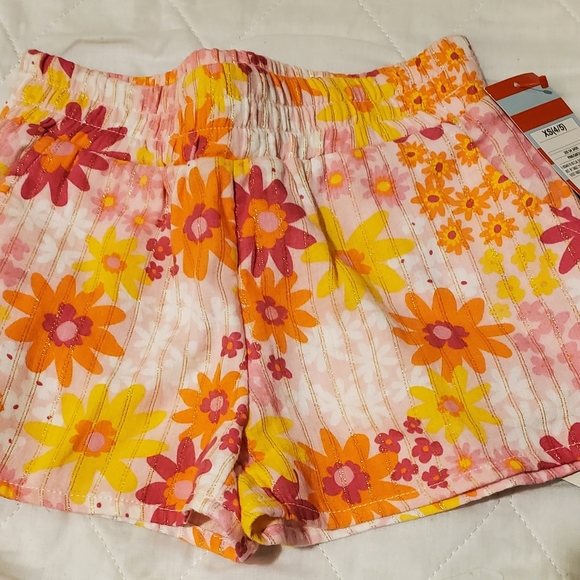 Kids - Picture 10 of 11